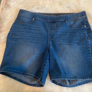 Women’s blue Jean shorts